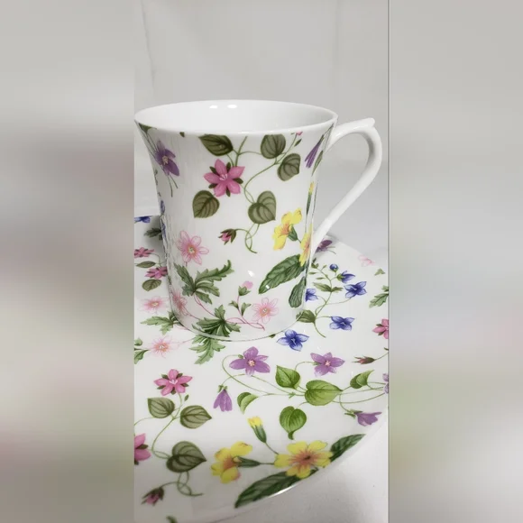 Queens snack plate & mug set, bone china. Made in England, EUC! - Picture 5 of 12